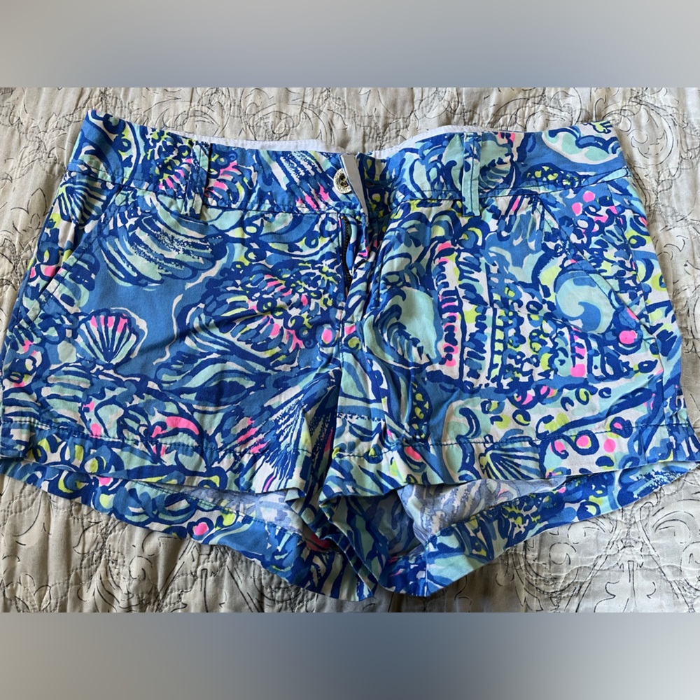 Lily Pulitzer Walsh shorts